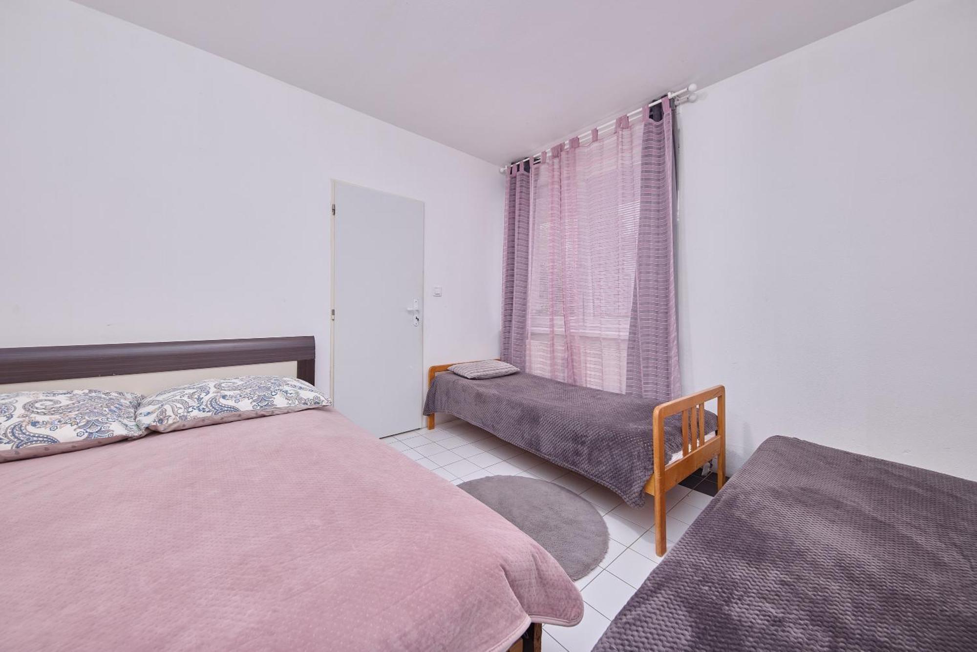 Relax Apartment Bratislava Bagian luar foto
